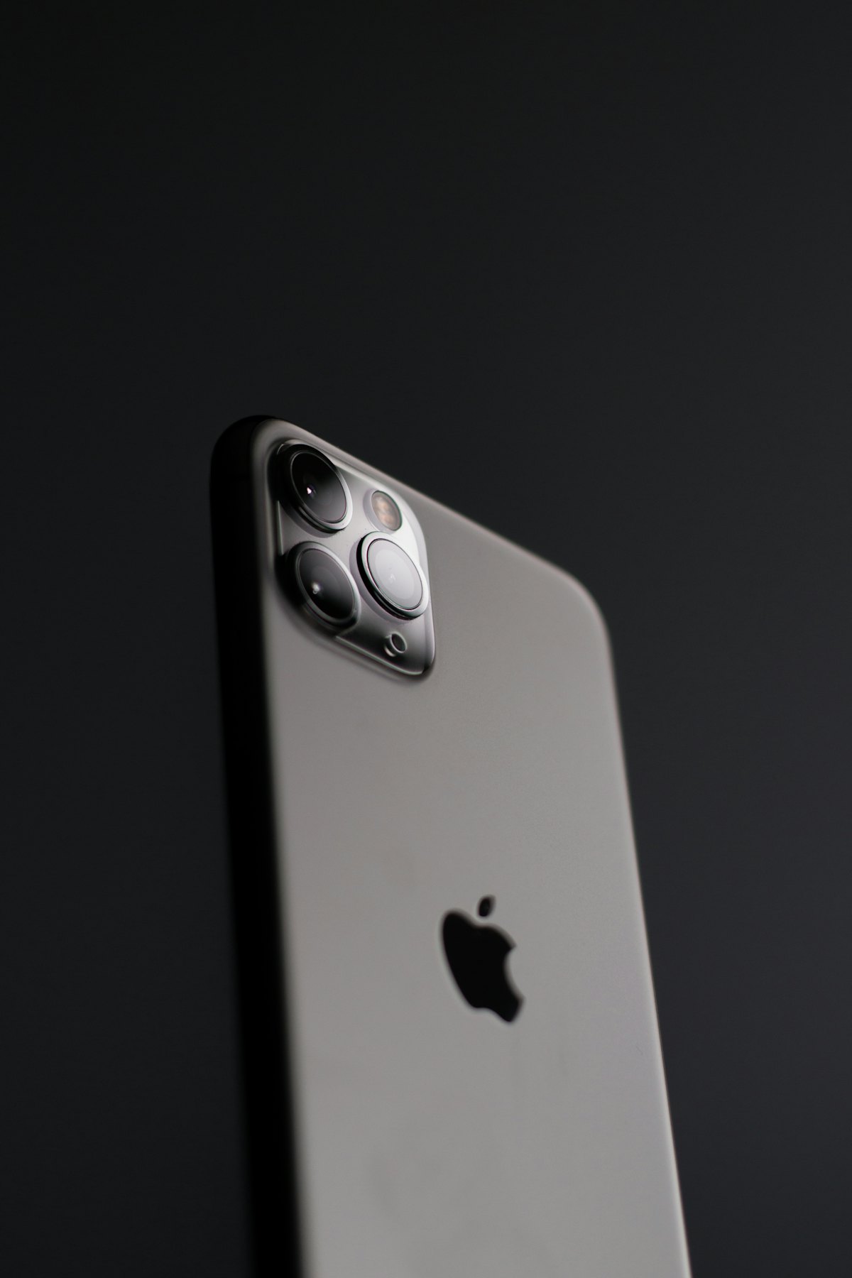 iPhone 11 Pro — foto do aparelho